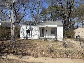 Building Photo - 3800 E Mallory Ave