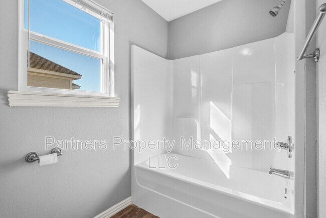 Building Photo - 1258 N Sicily Ln