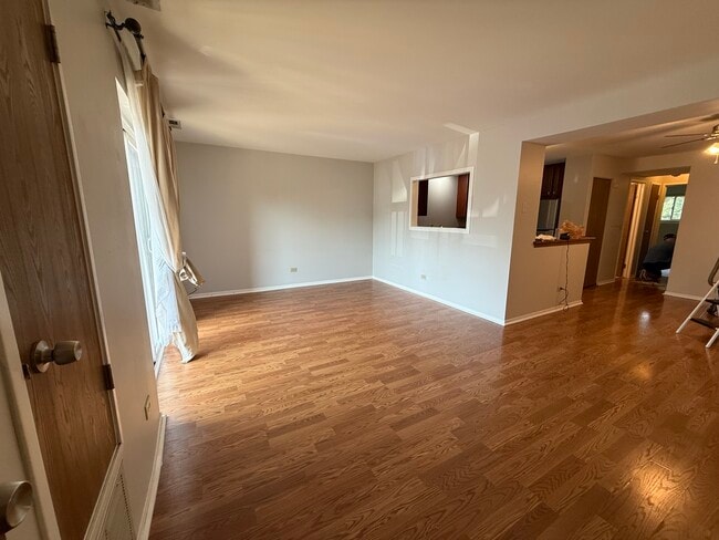 Building Photo - 2256 Abbeywood Dr
