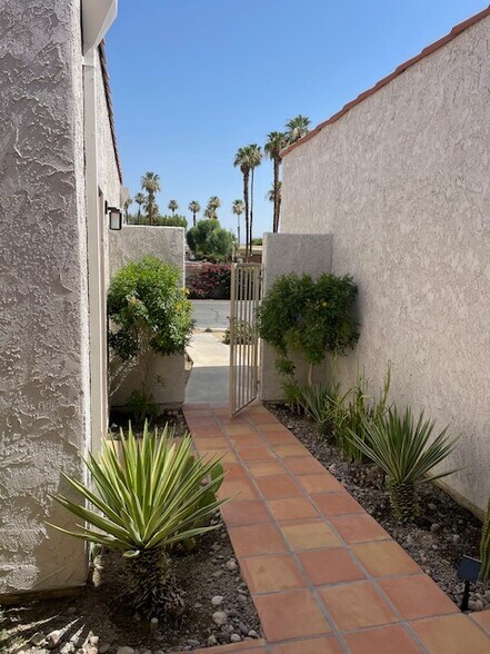 Front Entry Patio with View - 189 Winterhaven Cir