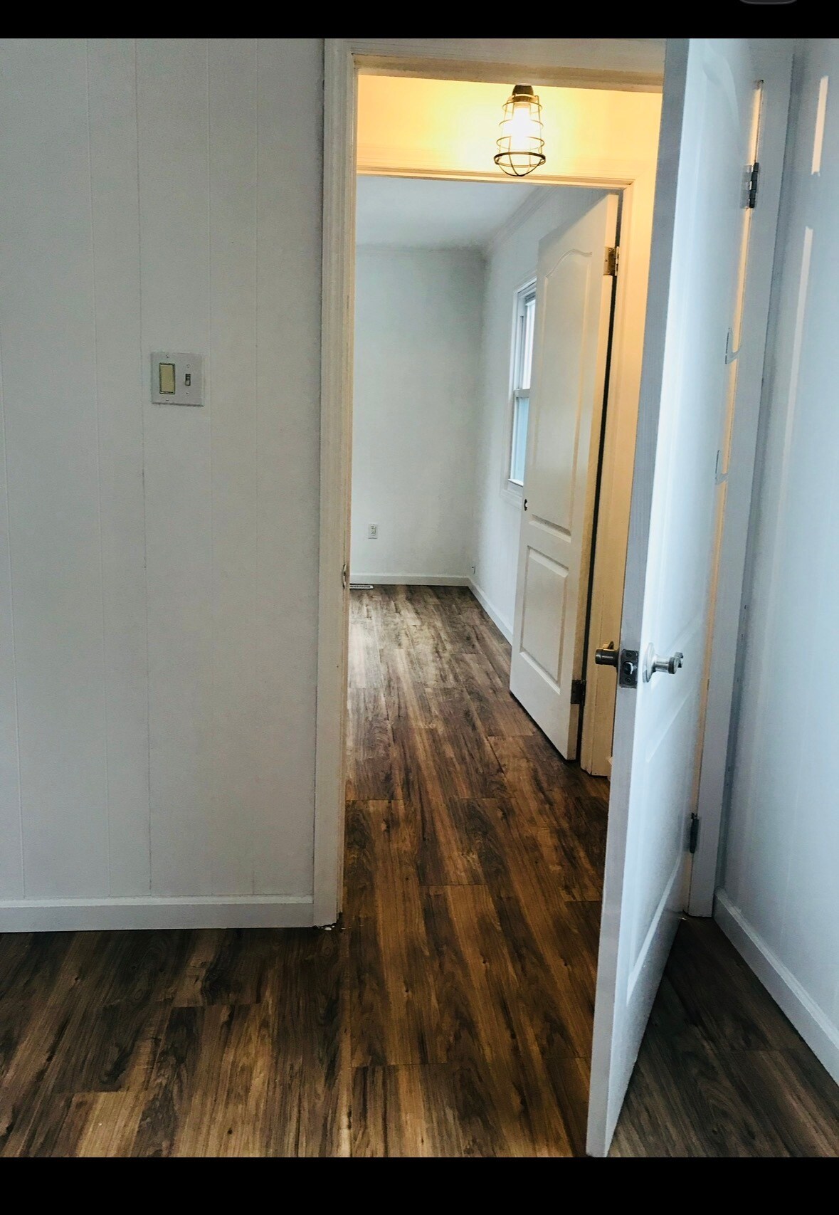 Building Photo - 137 W Johnson Ave