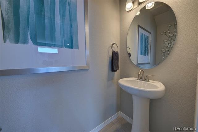 Building Photo - 7845 Tuttle Vw