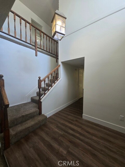 Building Photo - 1845 Mulberry Way