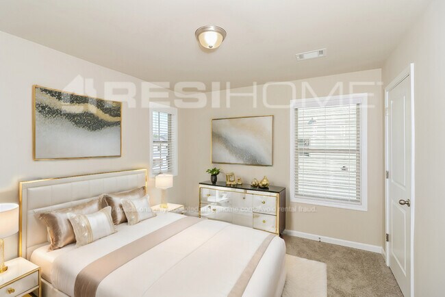 Building Photo - 189 Brougham Dr S