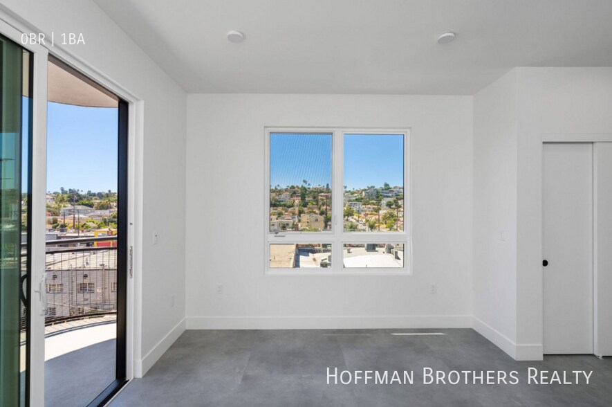 Building Photo - 3450 W 43rd St