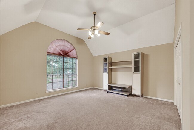 Building Photo - 811 Colony Glen Ct