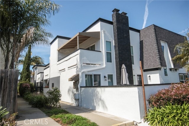 Building Photo - 16681 Sims Lane