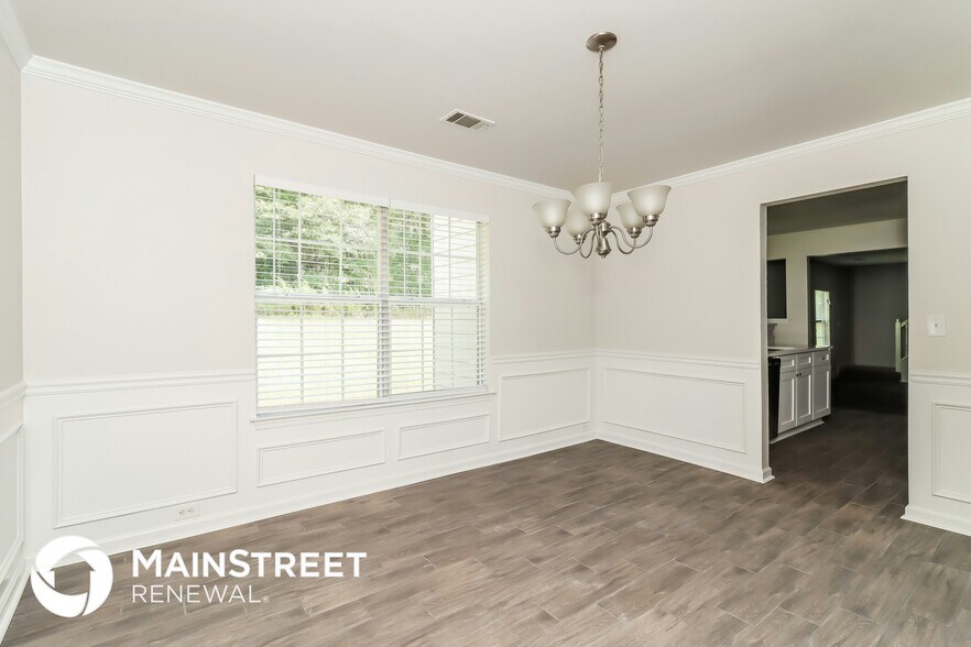Building Photo - 2774 Elkmont Ridge SW