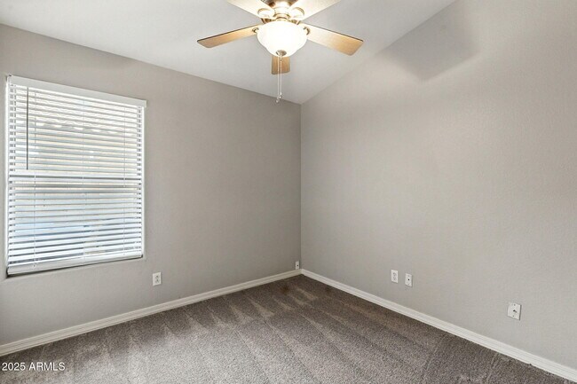 Building Photo - 12568 W Almeria Rd