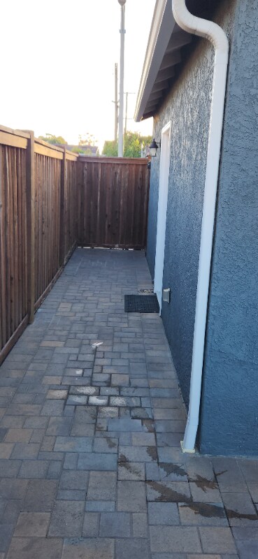 Building Photo - 13210 Ocean Gate Ave