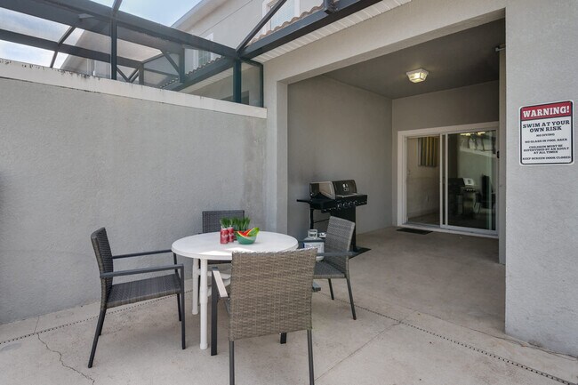 Building Photo - 4806 Brier Rose Ln