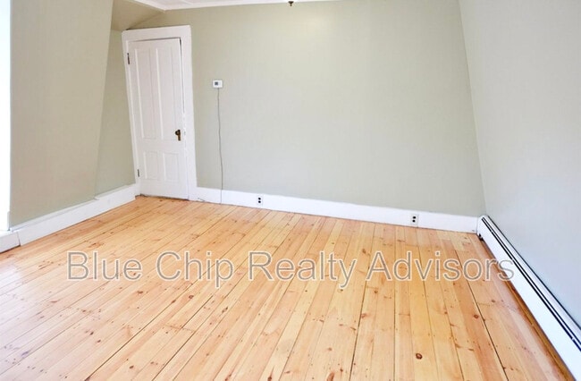 Building Photo - 114 Garvins Falls Rd