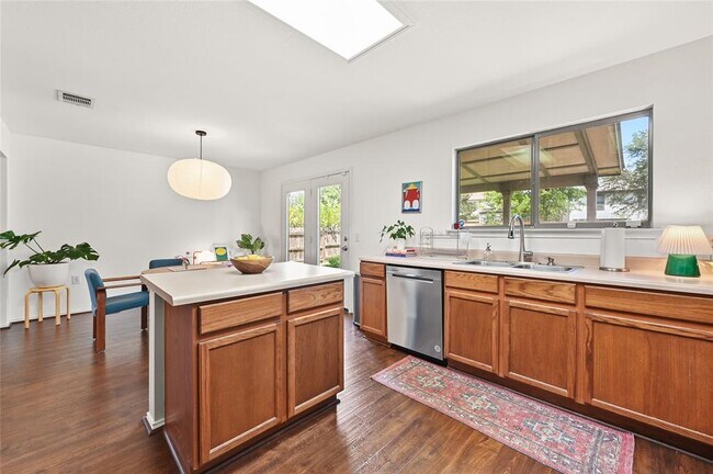 Building Photo - 7521 Marble Crest Dr
