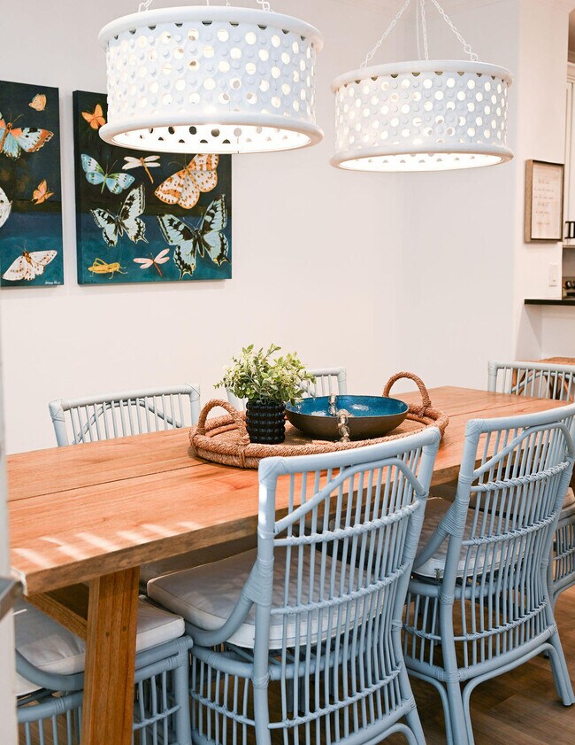 Building Photo - 90 Southaven Cir