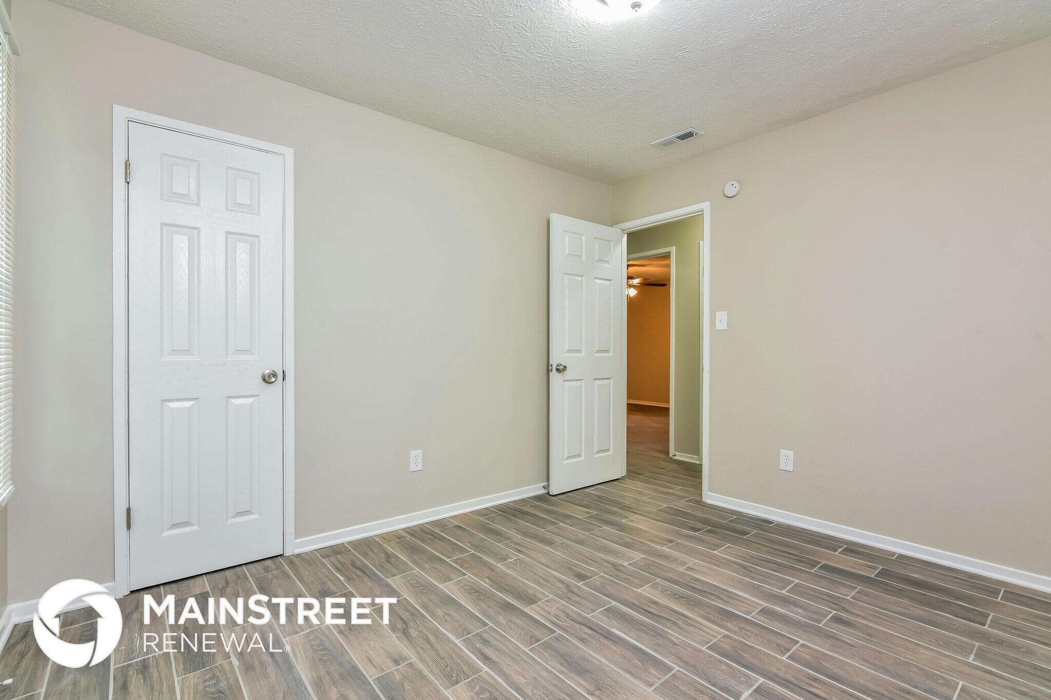 Building Photo - 3717 Paddington Trail