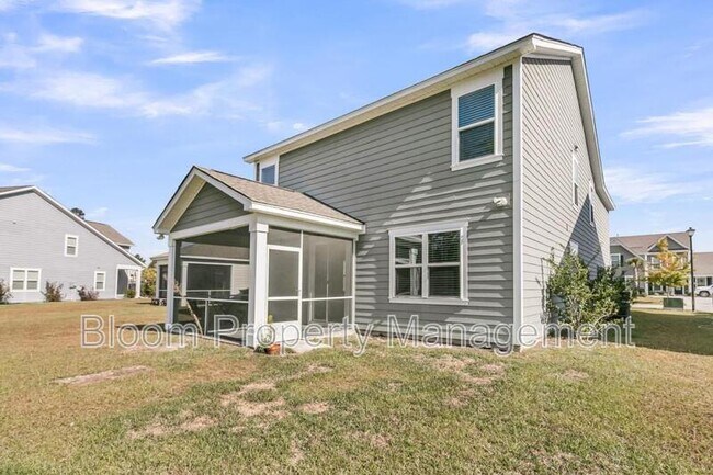 Building Photo - 640 Chigwell Springs Ln