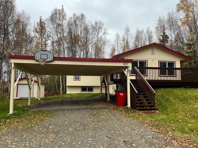 Building Photo - Prime Location in Wasilla