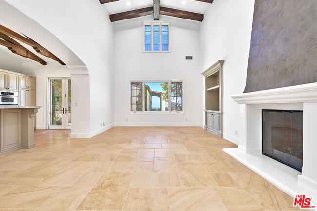 Building Photo - 9 Coral Cay