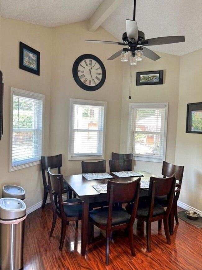 Building Photo - BEAUTIFULLY REMODELED 2 STORY VACAVILLE *S...