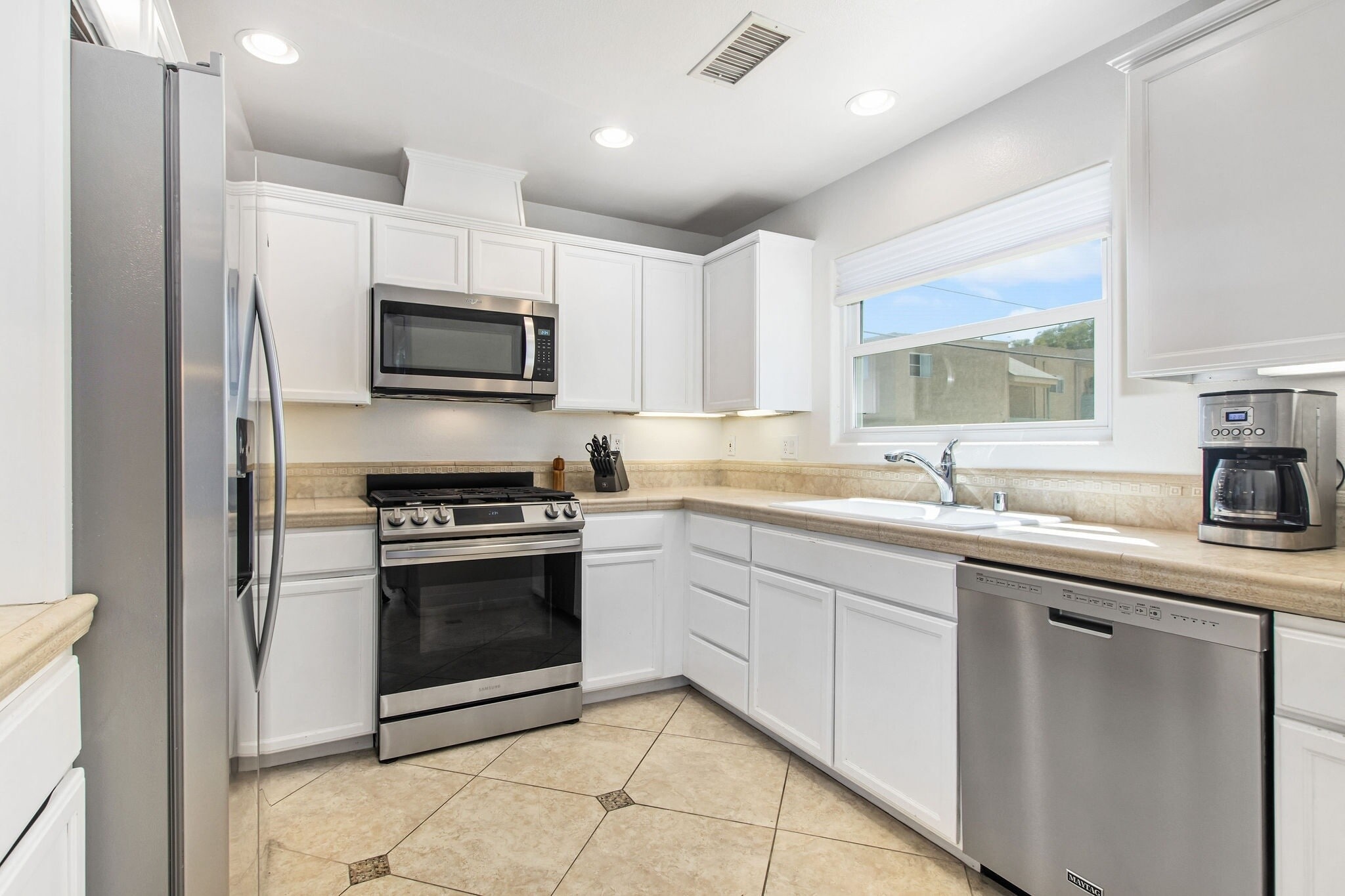 Building Photo - 2919 E St