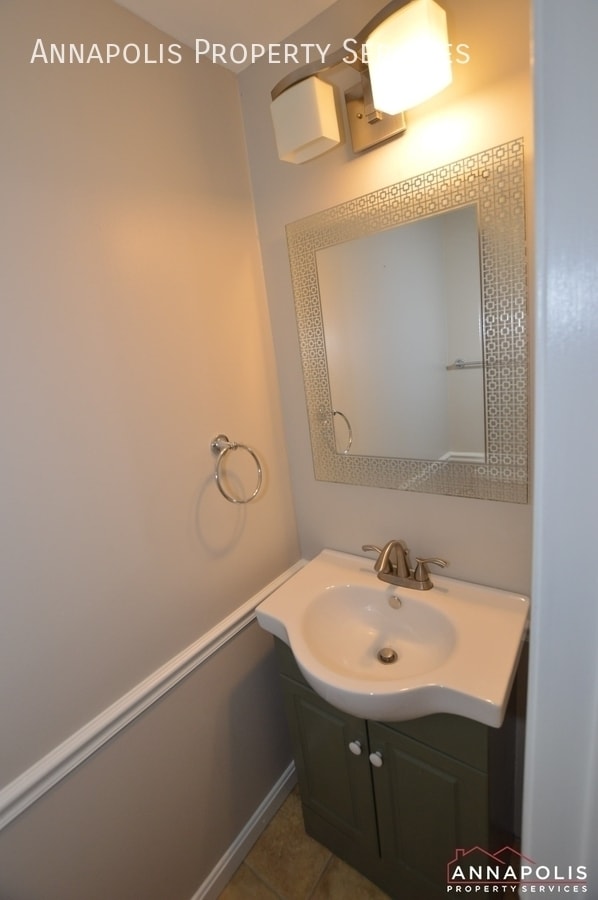 Building Photo - 1186 White Coral Ct