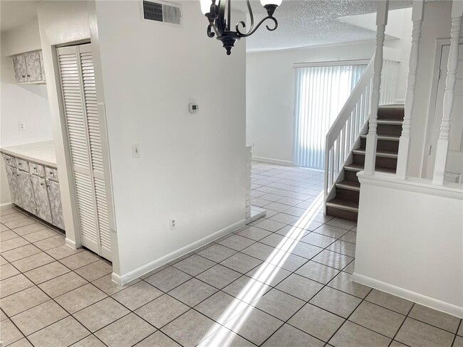 Building Photo - 2352 Huntington Green Ct