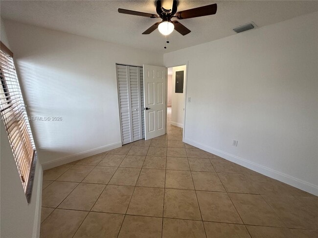 Building Photo - 8910 SW 4th Ln