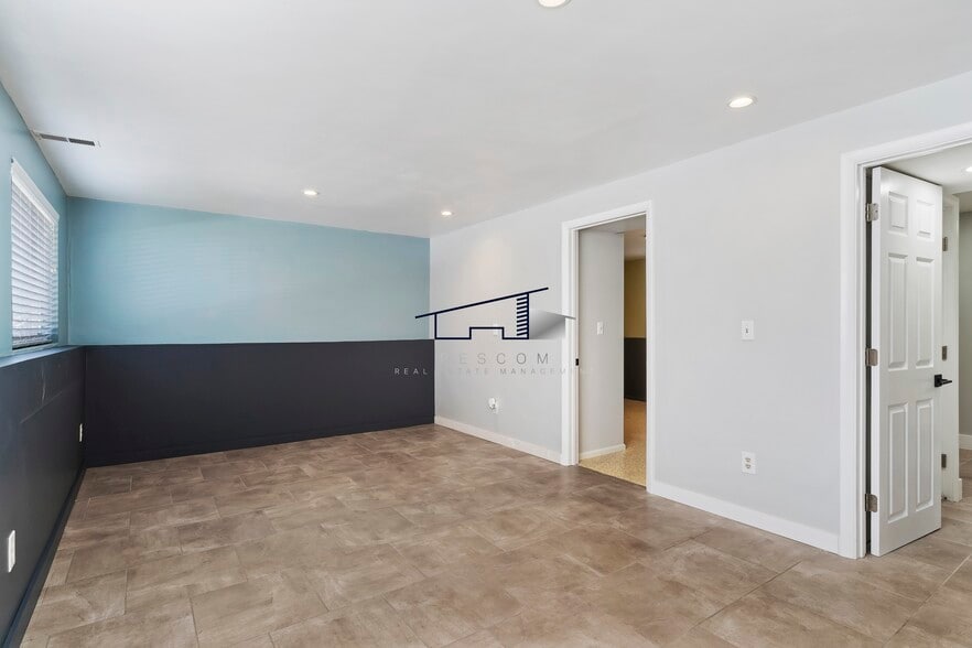 Building Photo - 1186 E 3150 N