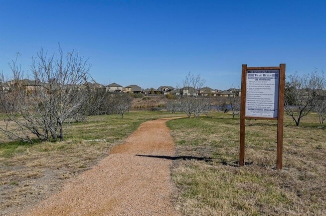 Building Photo - 7400 Longford Trail