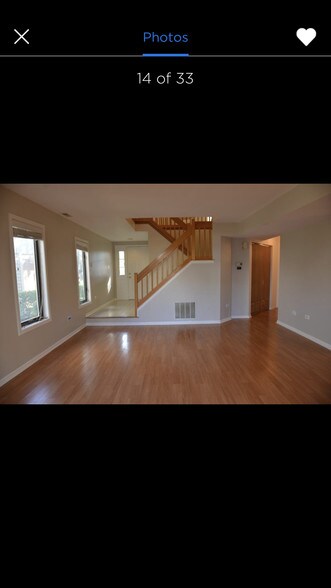 Building Photo - 318 Cromwell Ct