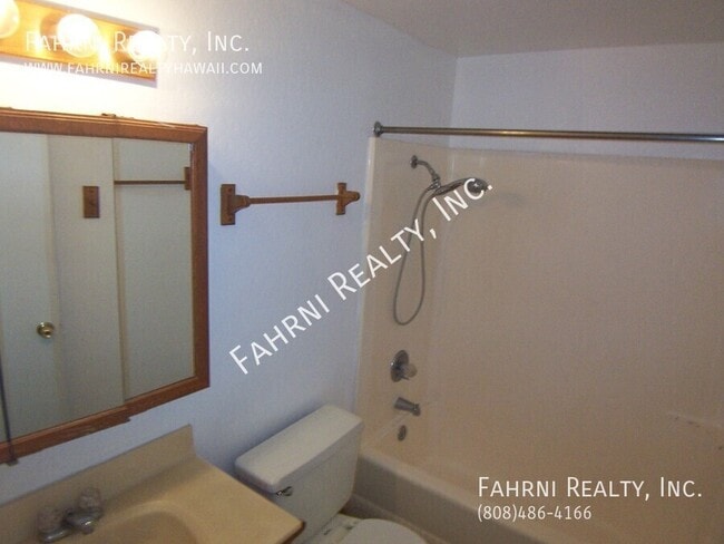 Building Photo - 84-755 Ala Mahiku St-#64A