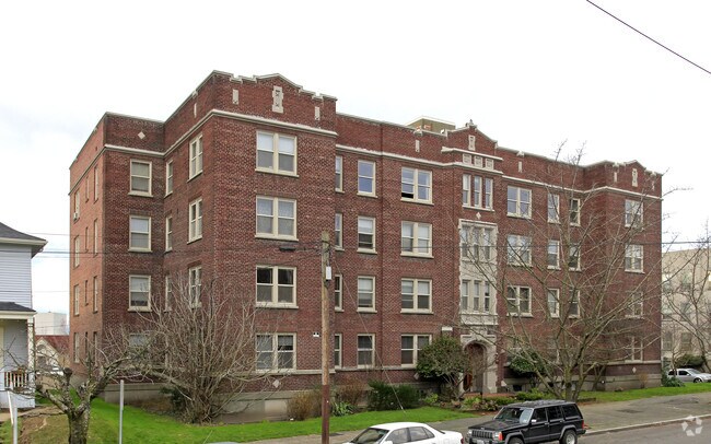 Building Photo - Randolph Apartments