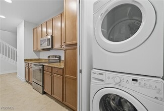 Building Photo - 7757 Bristol Cir