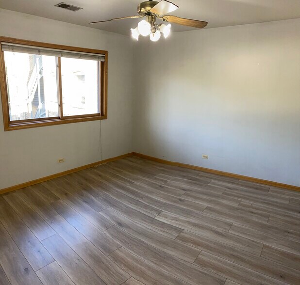 Bedroom - 3121 S Harlem Ave