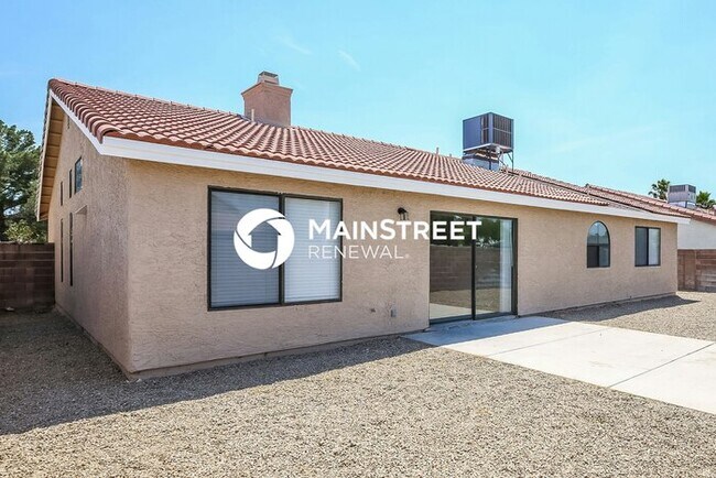 Building Photo - 4 Bedroom Pet-Friendly Home in LAS VEGAS, ...