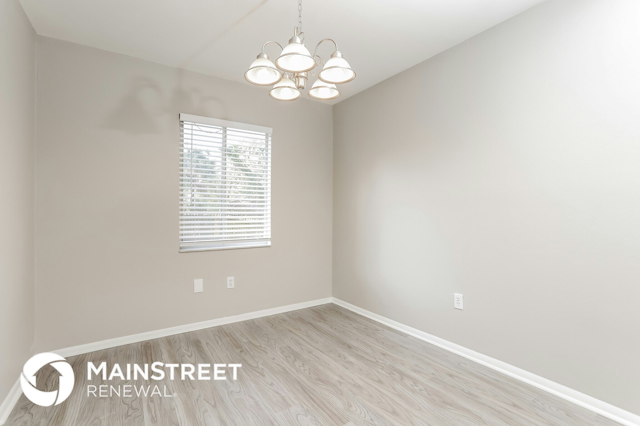 Building Photo - 105 Whispering Pines Ct