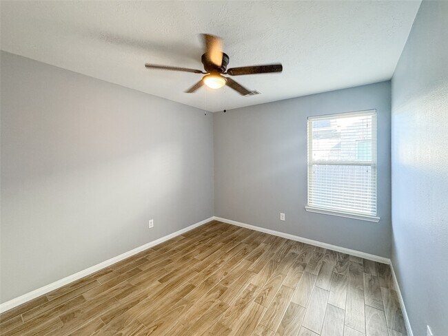 Building Photo - 19214 Garrett Knolls Ln