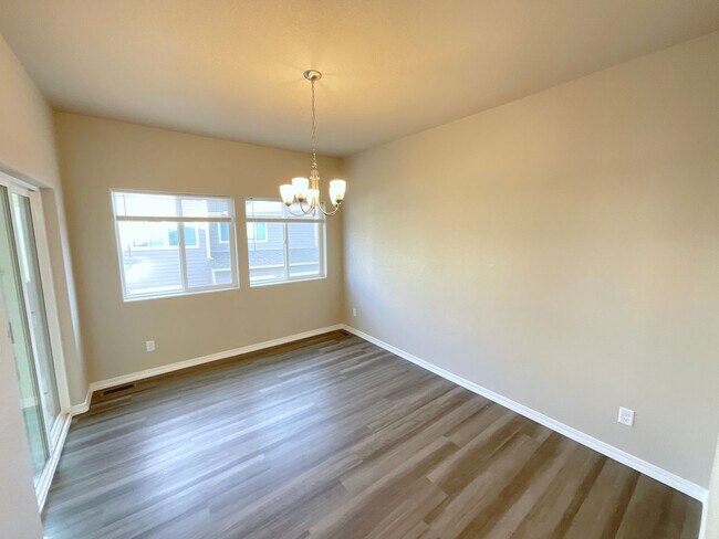 Building Photo - 4 Bedroom Townhome Available Near Tutt Blvd & E Woodmen Rd