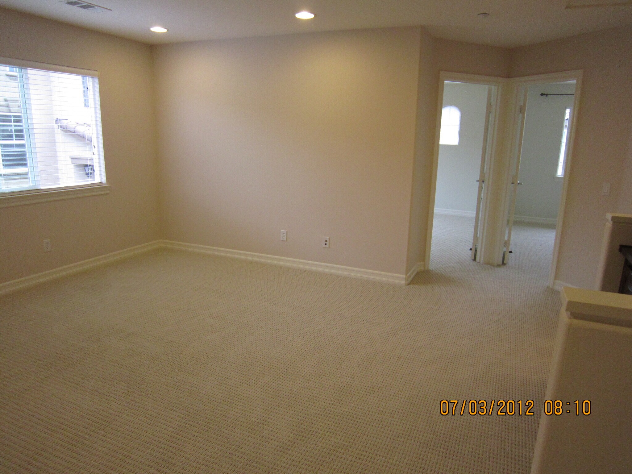 Building Photo - 10410 Duxbury Ln