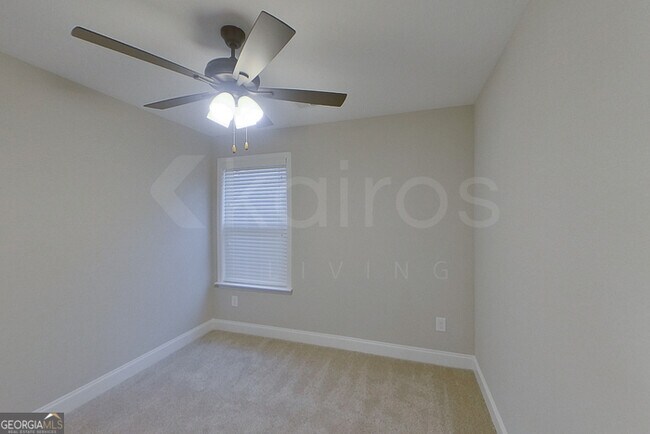 Building Photo - 166 Allentown Wy
