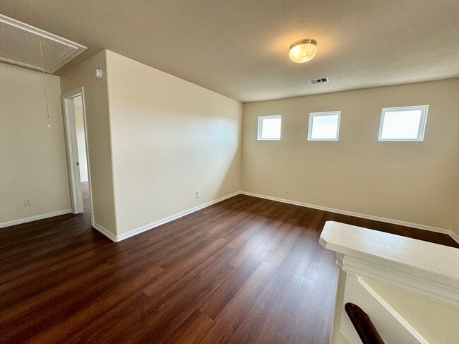 Building Photo - 8230 Polaris Point Ln