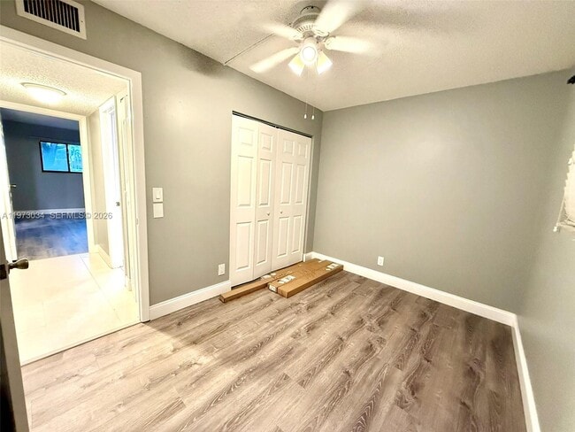 Building Photo - 5220 Las Verdes Cir