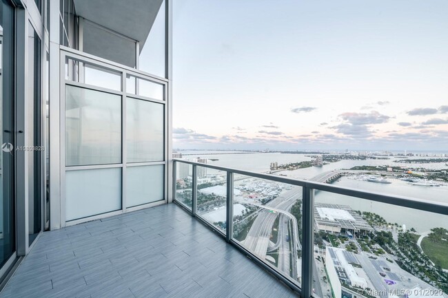 Building Photo - 1100 Biscayne Blvd