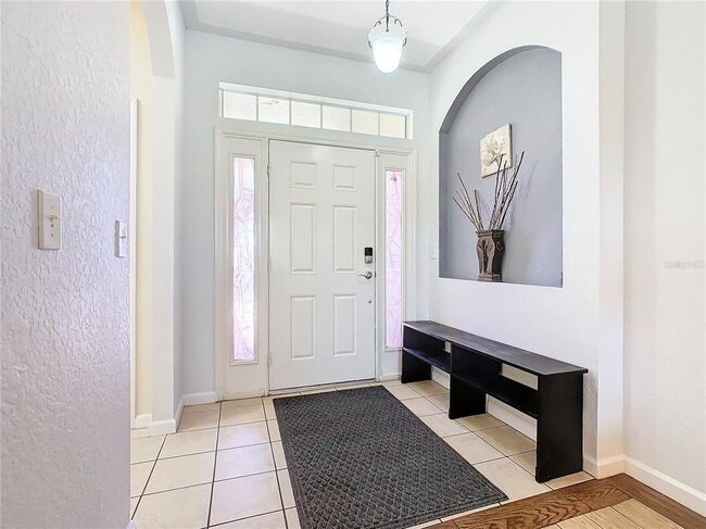 Building Photo - 2641 Old Kent Cir