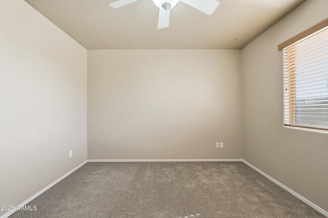 Building Photo - 3032 E Denim Trail