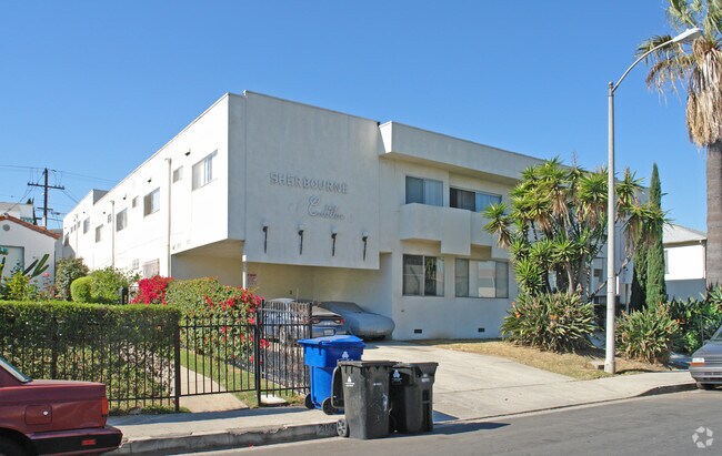 Building Photo - 2033 S Sherbourne Dr