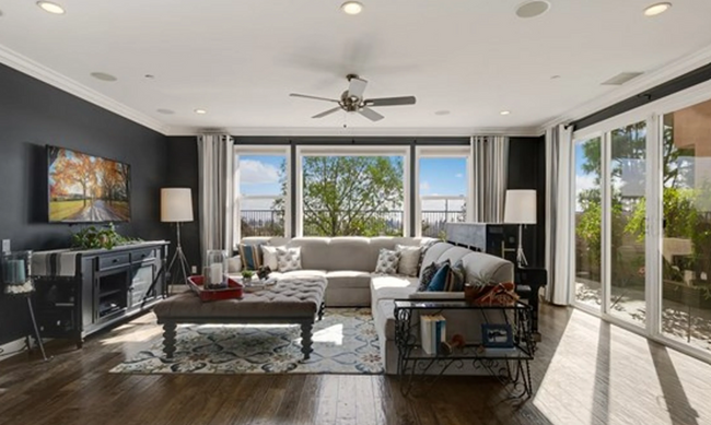 Building Photo - Welcome Home to Brea's Premier Living Expe...