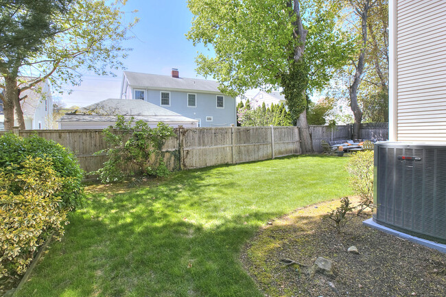 Building Photo - 41 Ennis Ln