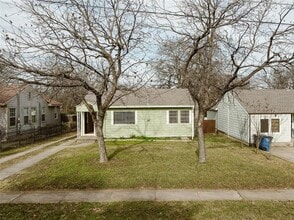 Building Photo - 6419 Lovett Ave