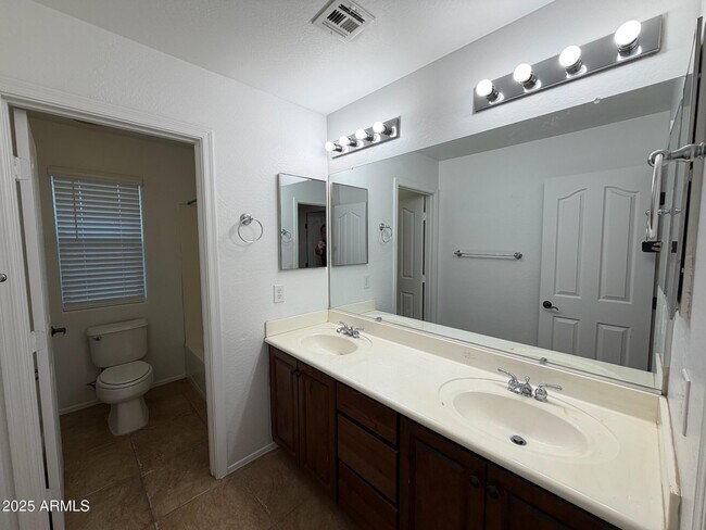 Building Photo - 1709 S Constellation Way